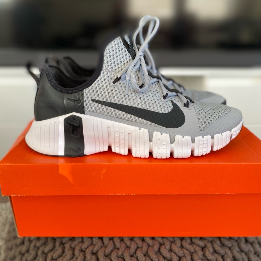 Nike Free Metcon 3 (Grey-Black)